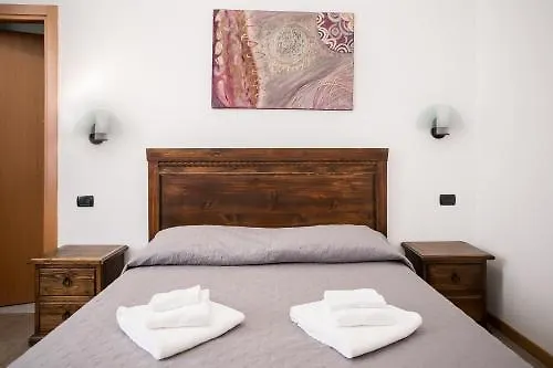 Hotel Amico Milano Certosa * Mediolan