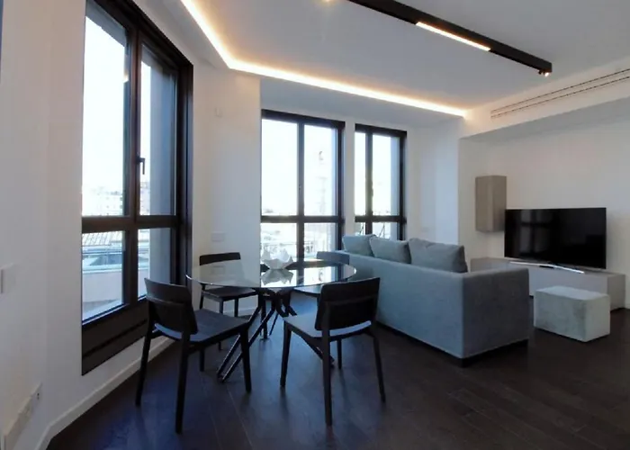 Number House - Number 11 *