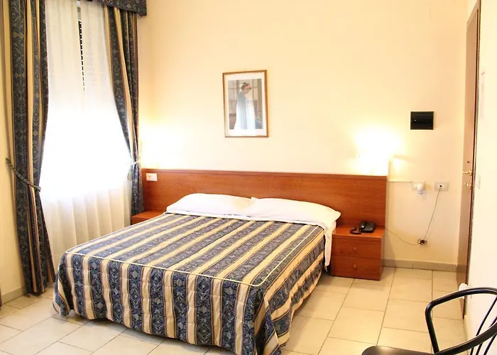 Alessander 2* Mediolan