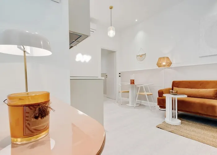 Easylife - - Gregorio 17 - Porta Venezia * Milánó