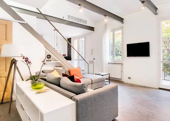 Design Loft Bocconi Apartment Milan