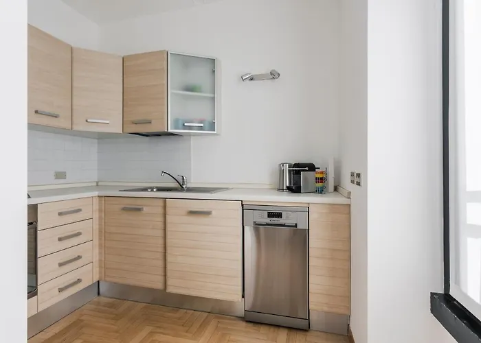 Hostmate - - Vicolo Fiori - Brera Appartement Milaan