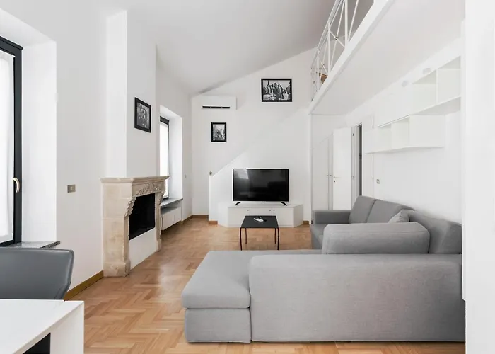 Appartement Hostmate - - Vicolo Fiori - Brera Milaan