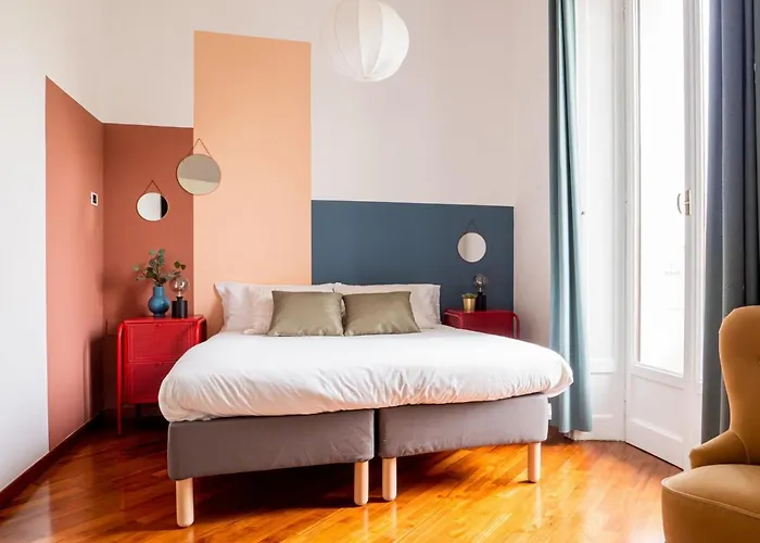 Two-bedroom Near Corso Indipendenza Apartman Milánó