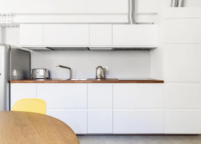 White Navigli アパート *