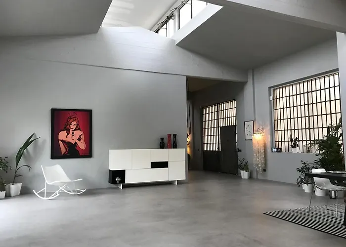 Loft Navigli With Private Garden Milán