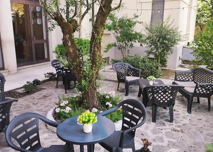 Hotel Mokinba Montebianco Mailand