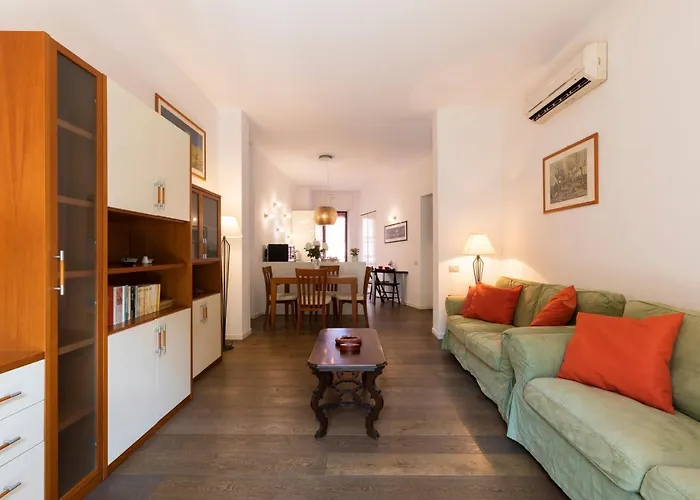 De Angeli - 2 Bedroom דירה *
