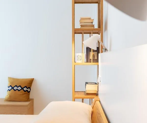 Hostmate - - Via Birolli