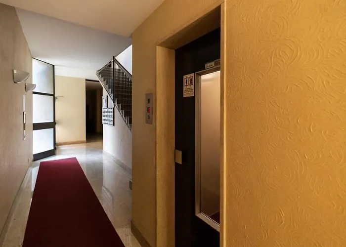 De Angeli - 2 Bedroom *