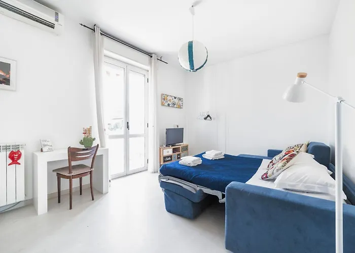 Precotto Comfortable Flat With Balcony Apartmán *