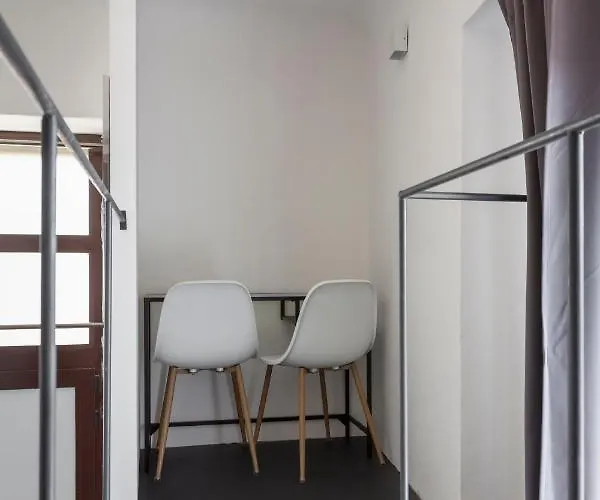 아파트 Hostmate - - Via Chiese - Bicocca *