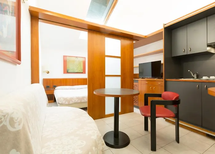 Hotel apartamentowy Donatello Mediolan