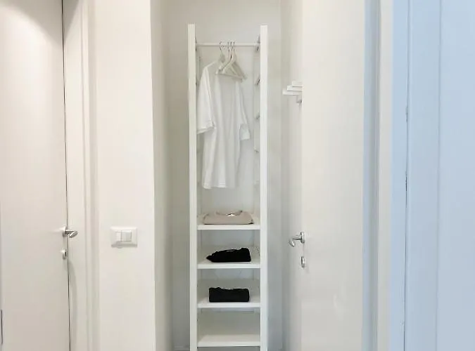 Apartment Easy Navigli Mailand