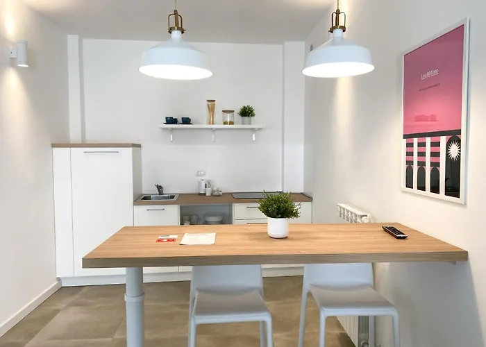 Easy Navigli Apartment