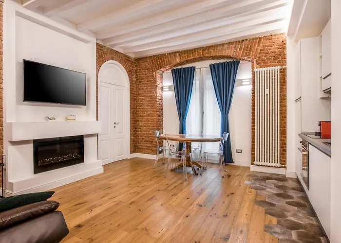 Luxury In Center