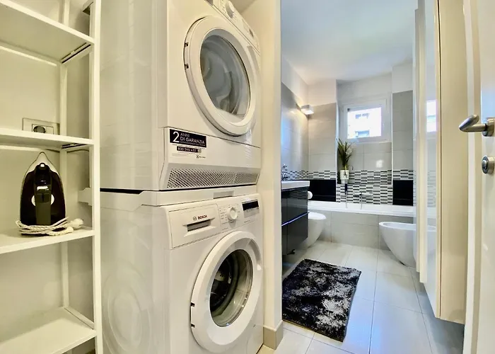 Lägenhet Bright 4-bedroom Near San Siro Milano
