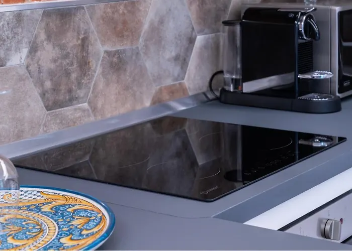 Unique In Center Apartman