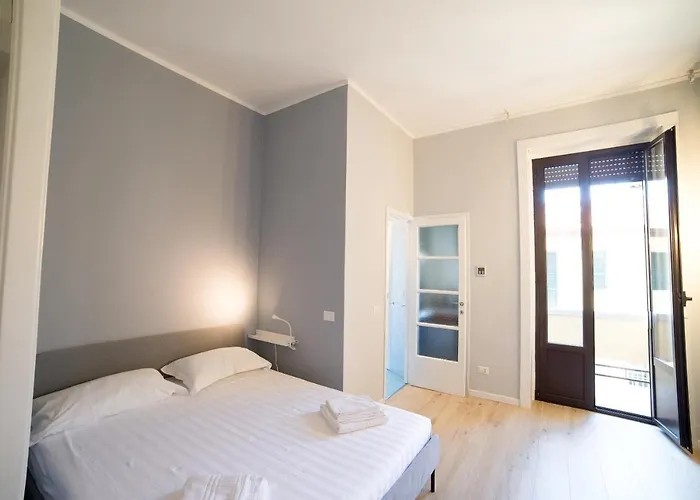 Hbhall Residenze Darsena Apartament *