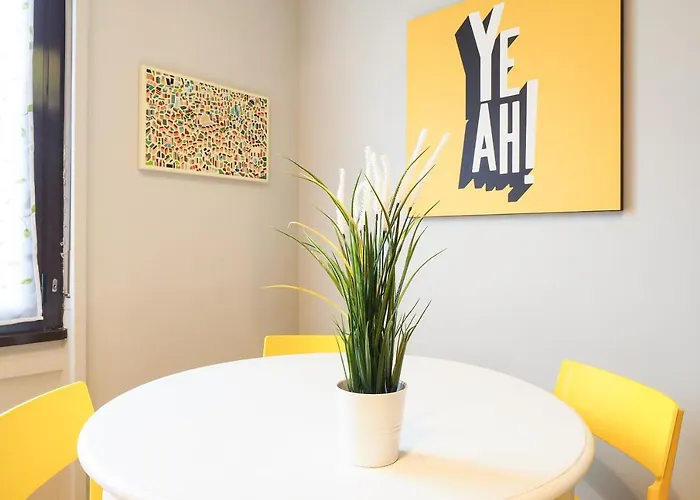 Apartamento Primopiano - Ferrante Aporti Flats Milán