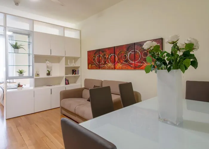 شقة رويال سويتس - سينترو دومو ميلان