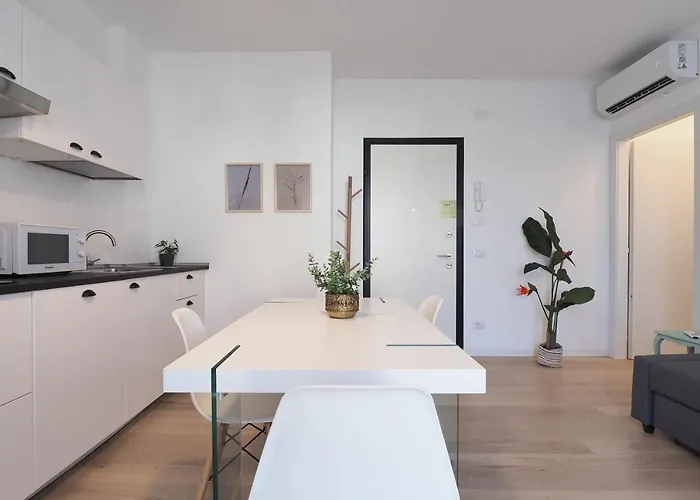 Primopiano - Napo Torriani Apartman