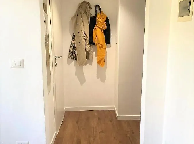 White Flat Puglie Apartment