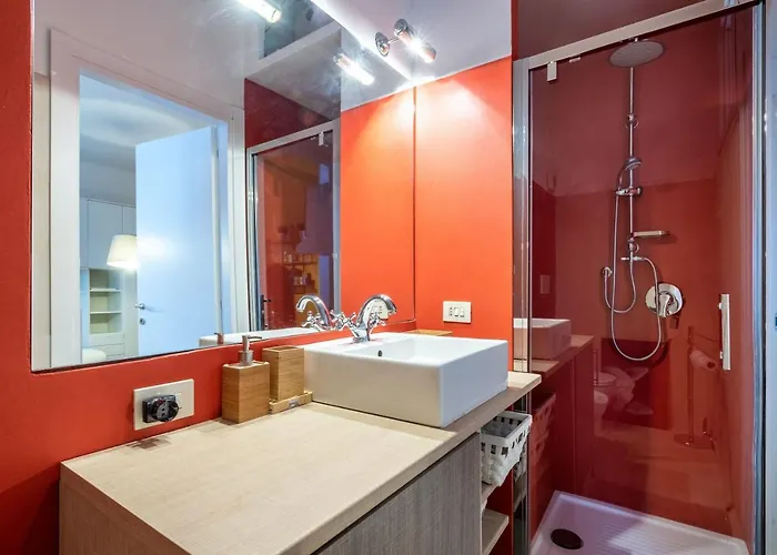 Easylife - - Menotti 16a - Porta Venezia
