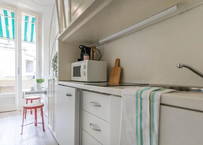 Joivy Lovely For 2 With Balcony Near Duomo Milano