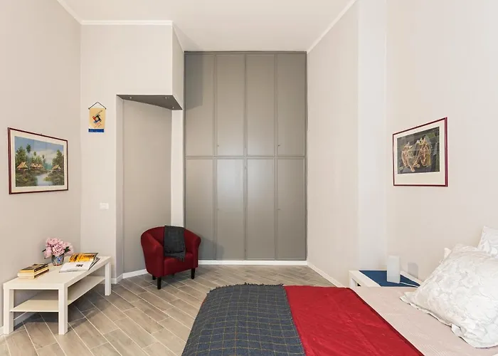 Hostmate - - Via Sapeto - Sant'ambrogio Appartamento *