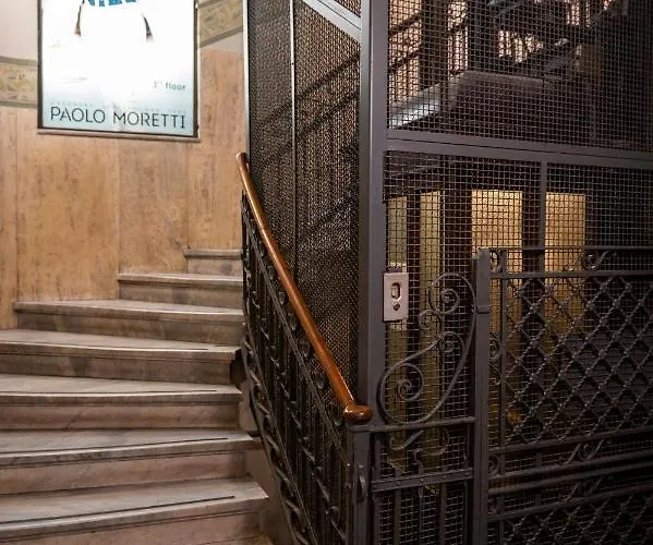 Easyhomes Duomo View Appartamento *