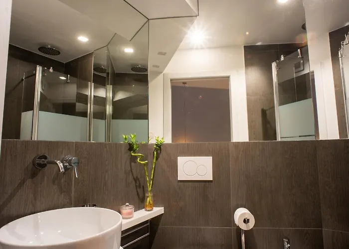 Bamboo Sinatra Guest house 3*