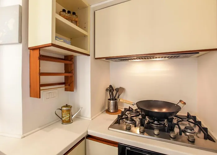 아파트 San Vittore- One Bedroom By Halldis *