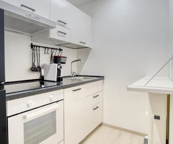 Suzzani 273 Hotel