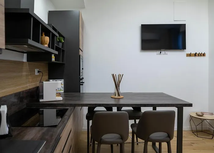 Apartment L Arche Comfort & Relax Brown Di Via Varesina *