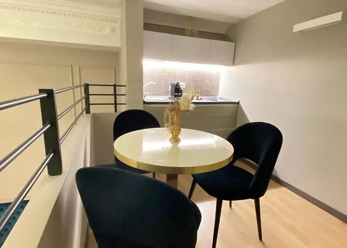 Апарт-отель Intomilan Galleria Duomo I Boutique & Design Милан