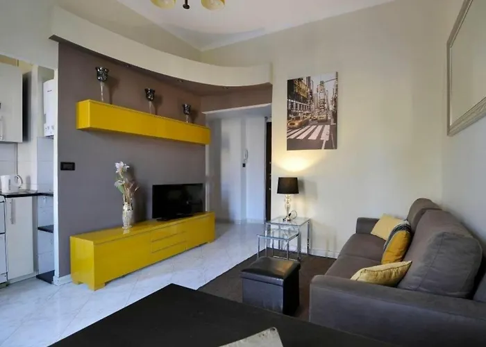 Fulvio Testi 아파트