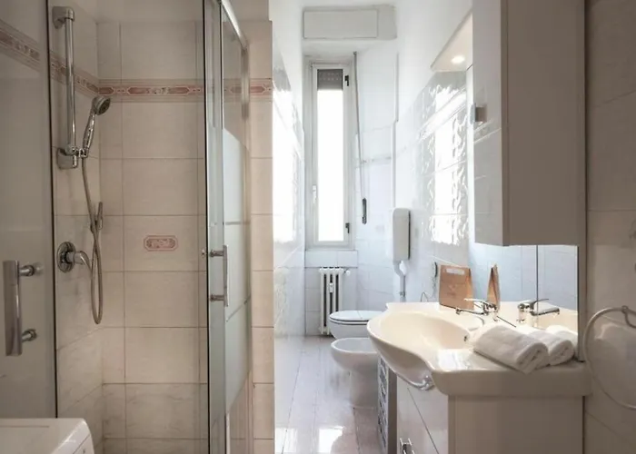 Fulvio Testi 아파트 *