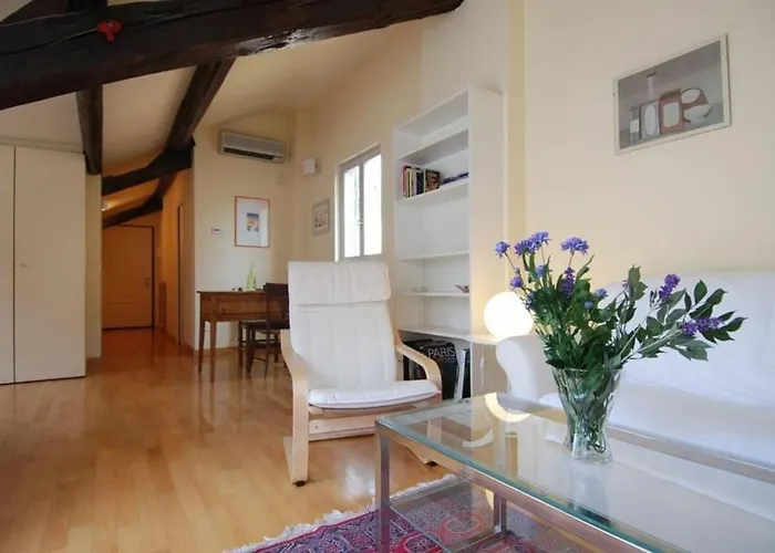 Disciplini By Halldis Mediolan