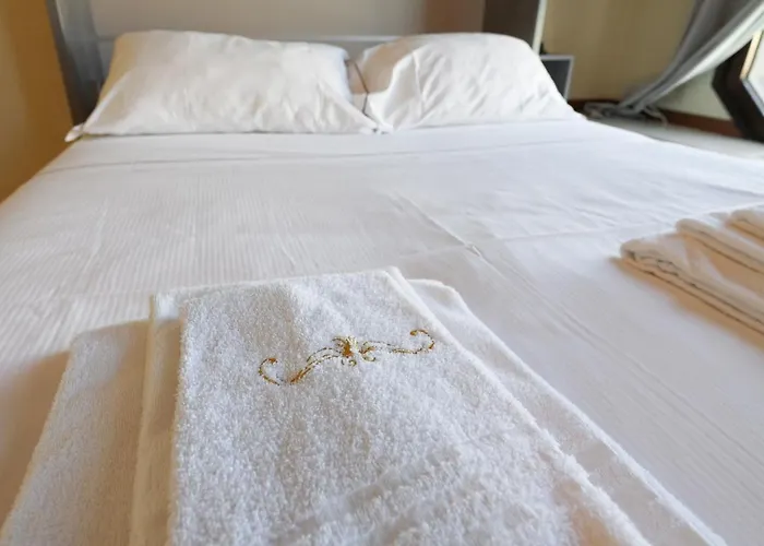 Duomo Luxury Vii 아파트 *