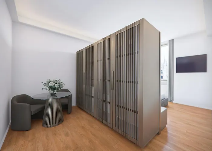 Scf Collection - Duomo * Milan