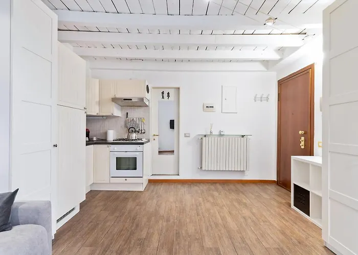Appartement Joivy Beautiful For 2 Near Sempione Park Milan