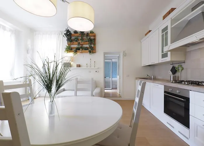 Contempora - Bilocale A Pochi Passi Piazza Baiamonti * Milano