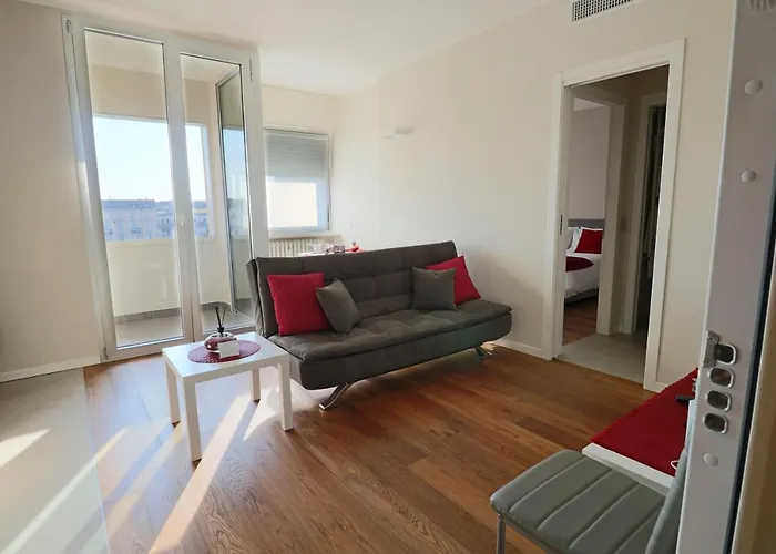 Isola 4* Milánó