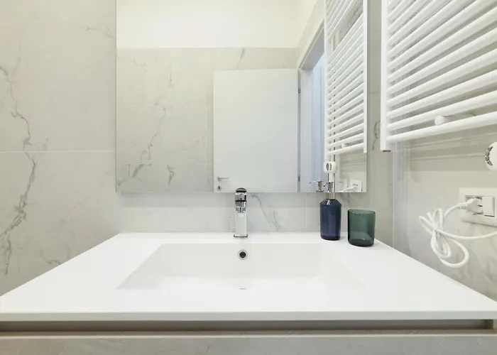 Apartment Primopiano - La Malfa Mailand