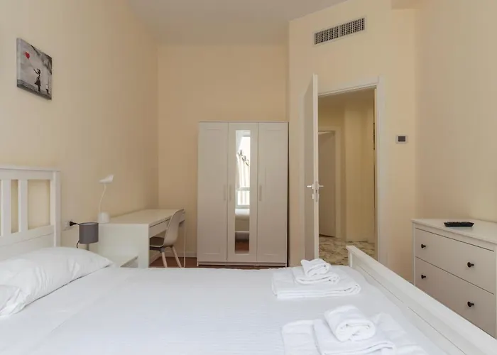 Joivy Modern 2bed Flat With Balcony, 250m From M5 Foppa And M2 Sant'agostino *