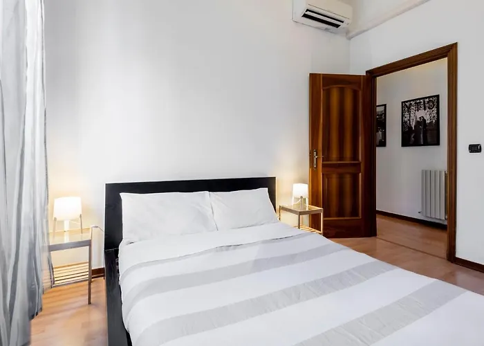 Happy & Beautiful Flat In Apartamento Milão