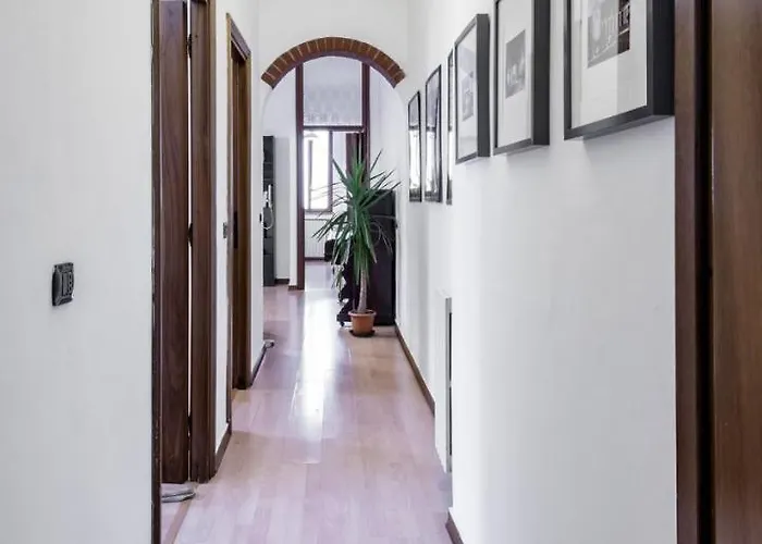 Apartamento Happy & Beautiful Flat In *