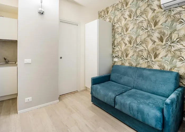 Italianway Apartment *