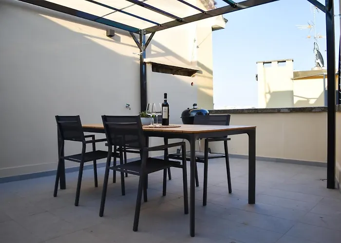 Luxury Attic In Navigli *
